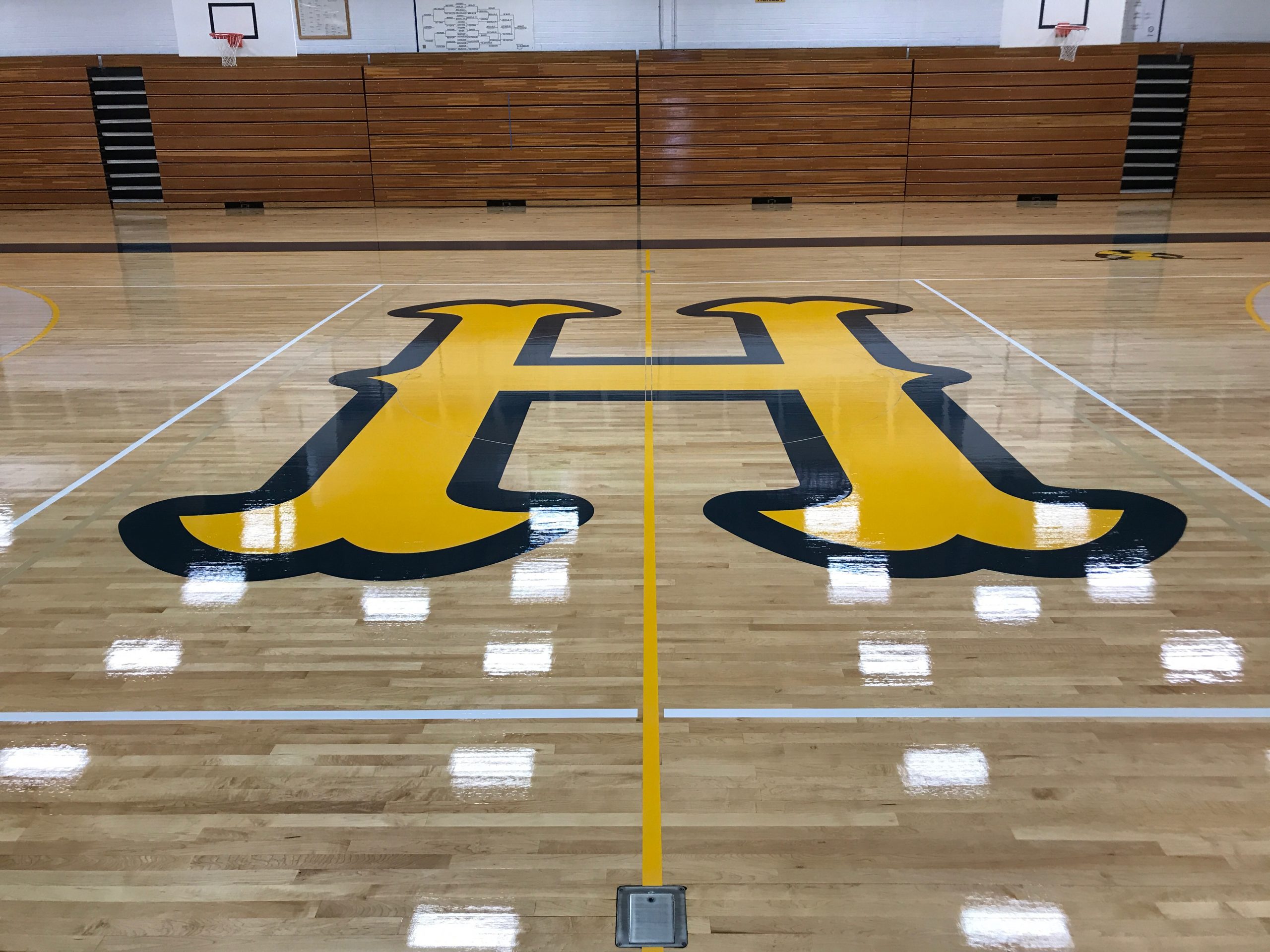 Henley High School, Klamath Falls, Oregon. Drum sanding & refinishing by COURTSPORTS.
